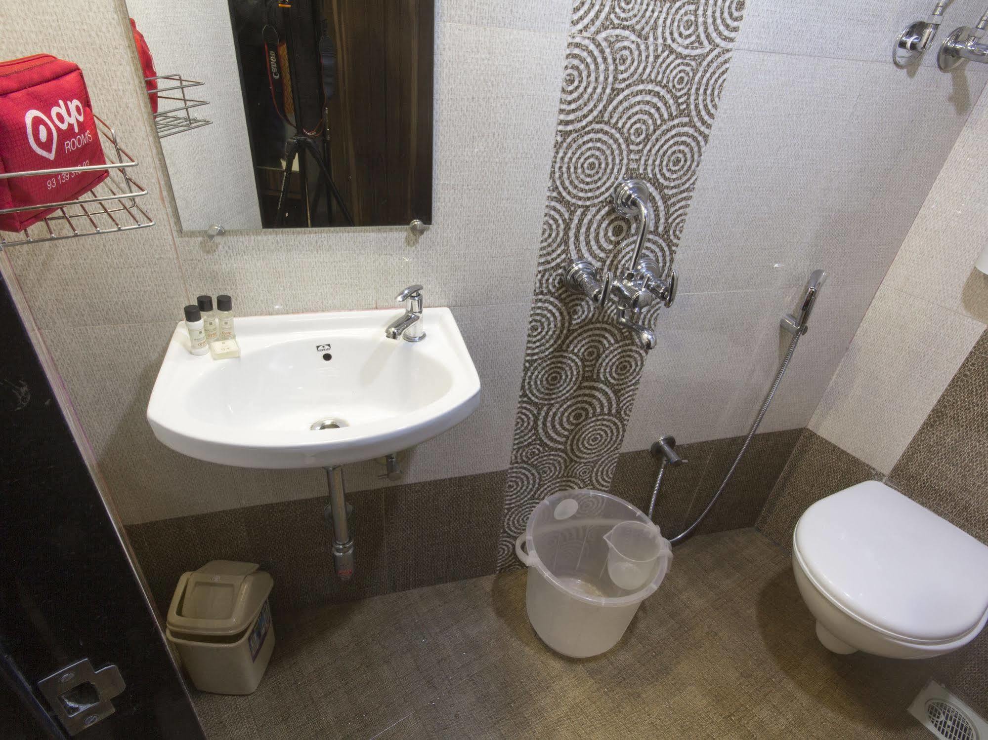Hotel Accore Inn 뭄바이 외부 사진