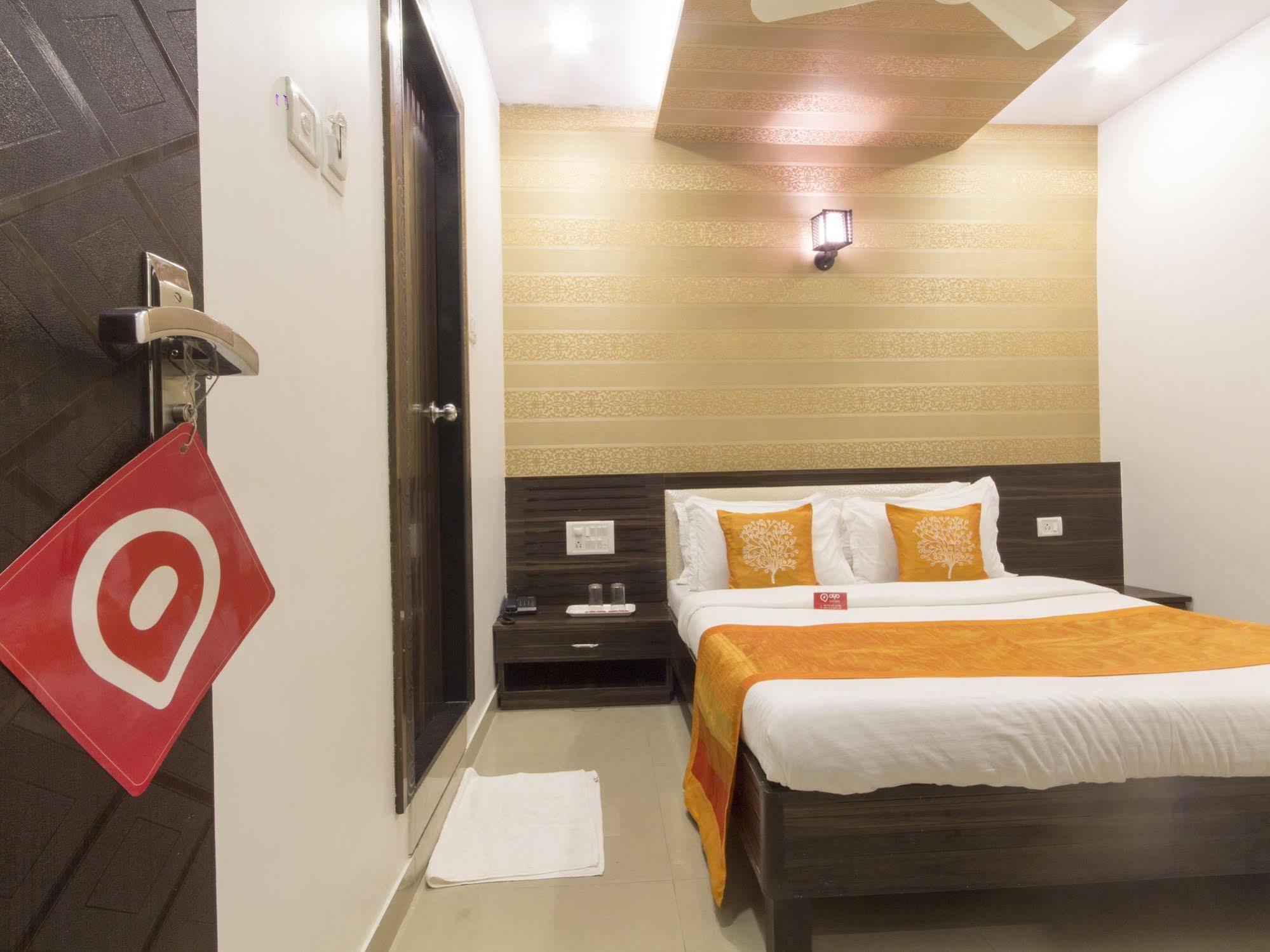 Hotel Accore Inn 뭄바이 외부 사진